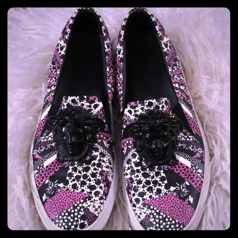 VERY RARE!!! SUPER cute and trendy Versace loafers